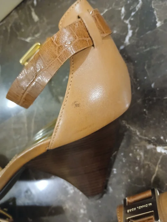 MICHAEL Michael Kors Tan and Gold Open-Toe Ankle-Strap Heels - Picture 12 of 15